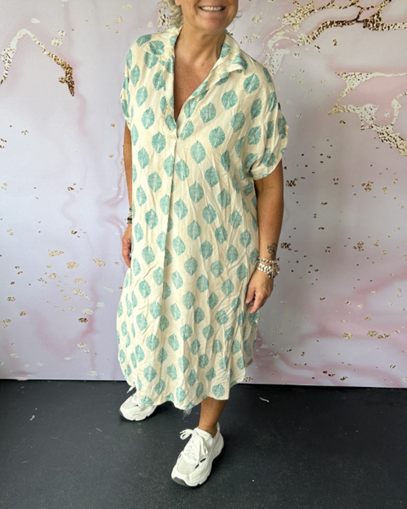 Liesel | Zomerjurk met reverskraag en korte mouwen