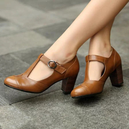 RACHELE | Elegante T-bar pumps met lage hak voor een verfijnde uitstraling