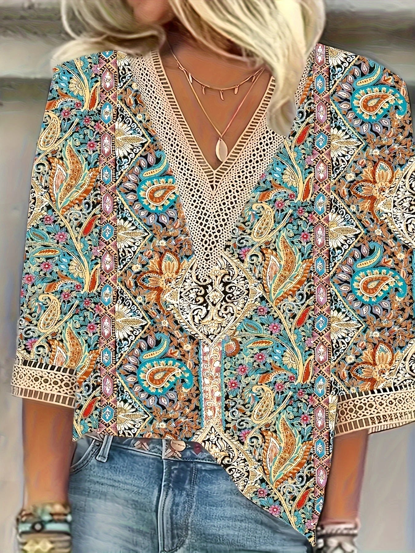 Janine | Elegante blouse met V-hals