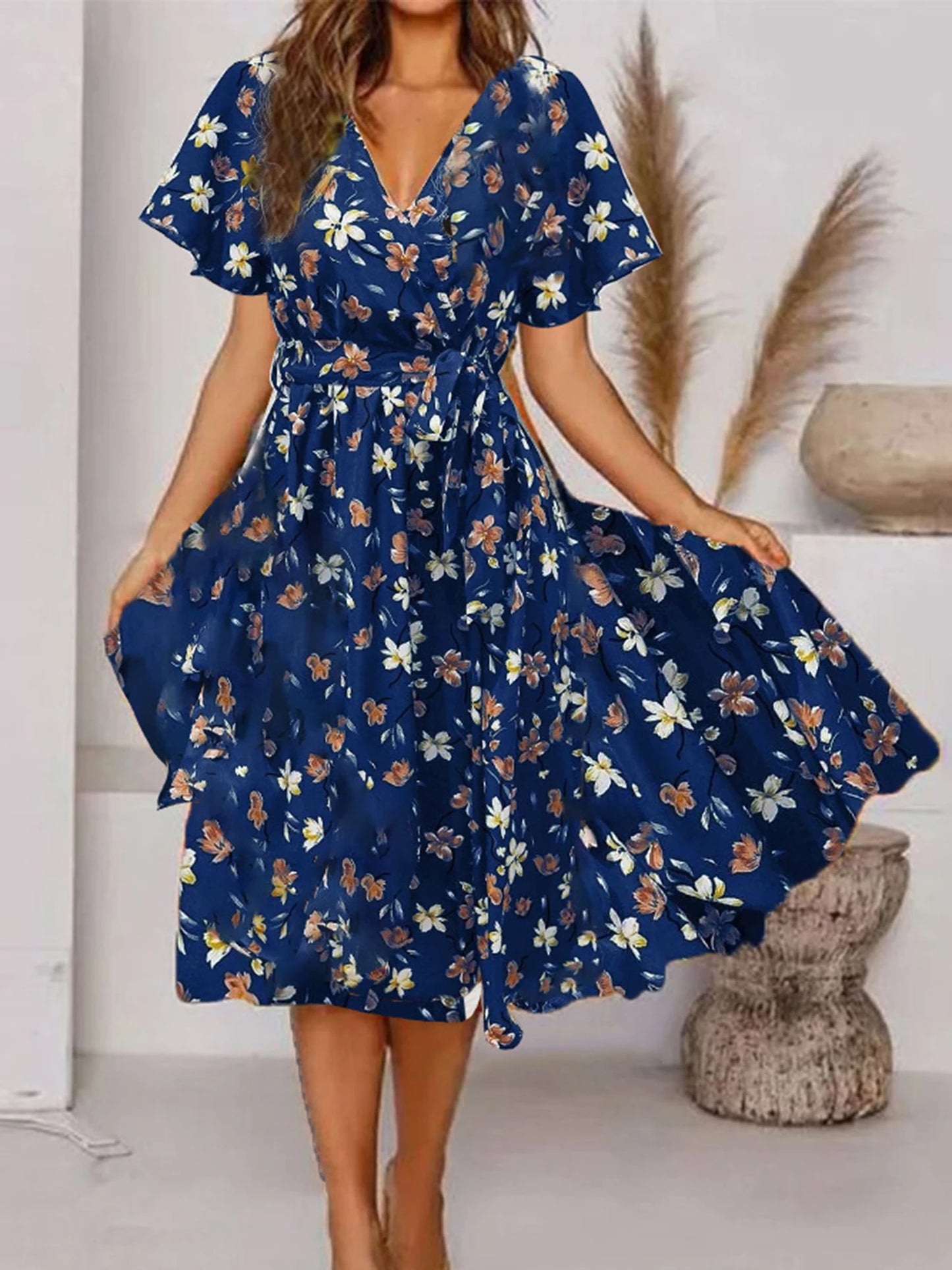 Evy | Elegante midi-jurk met romantische bloemenprint