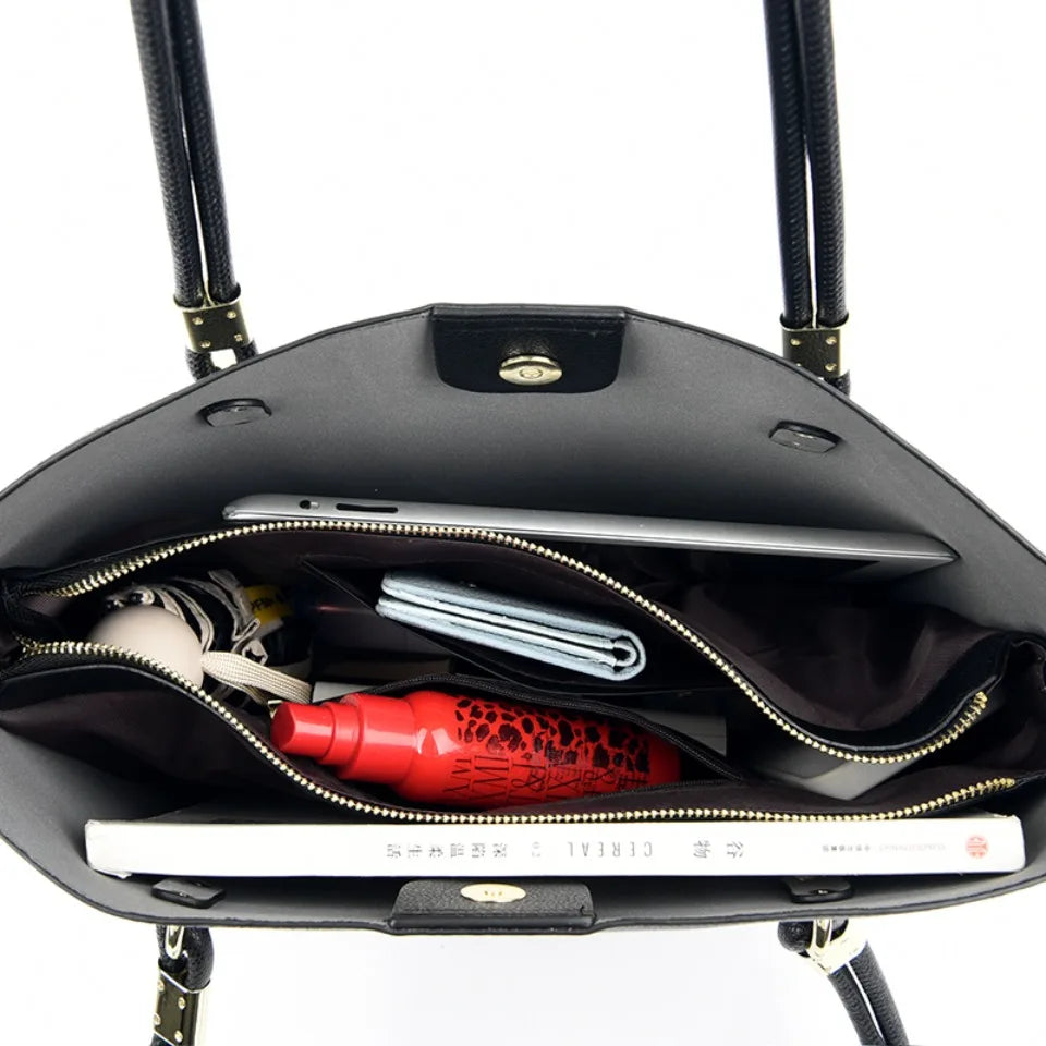 Cyrene | Zachte Tote Bag