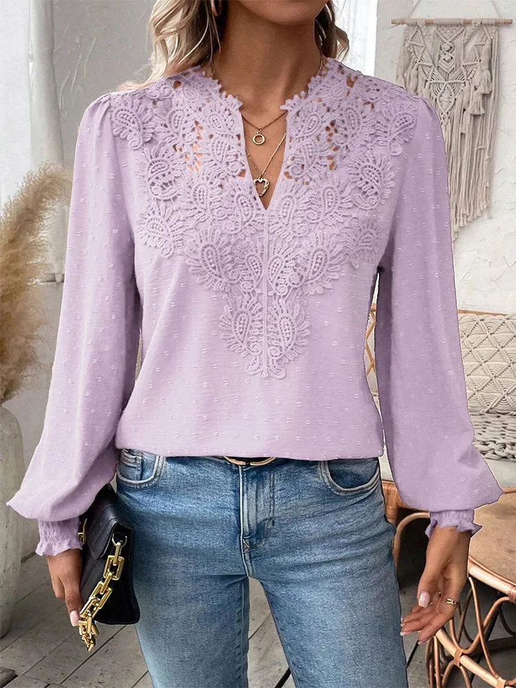 Charlene | Elegante blouse met sierlijke details