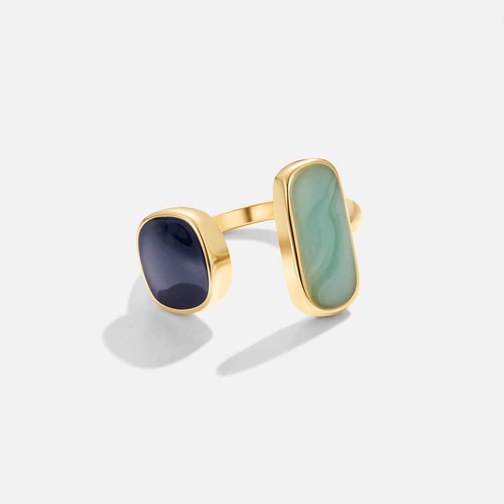 Omhulde Ring met Aquamarijn