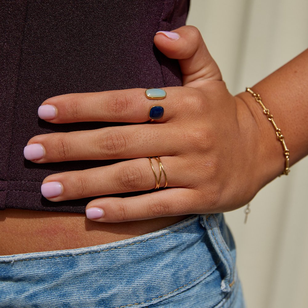 Omhulde Ring met Aquamarijn