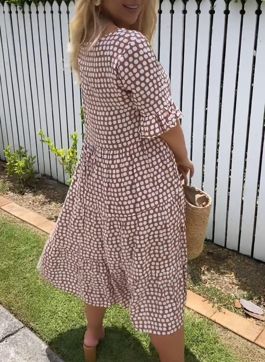 Zora | Sable Korte Mouw Midi Jurk