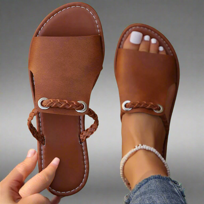 Katelina | Handgemaakte platte sandalen