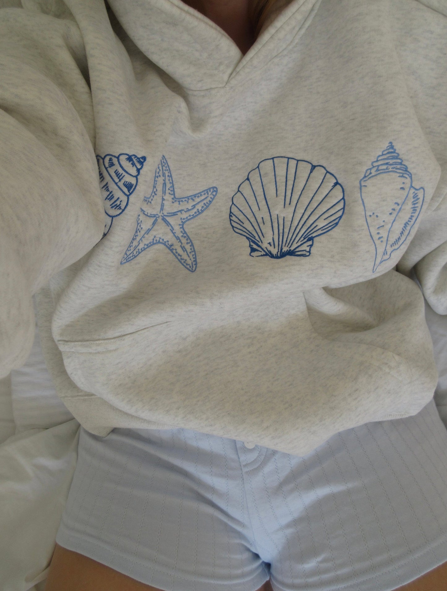 Ocenia | Unisex Sweatshirt met Schelpen