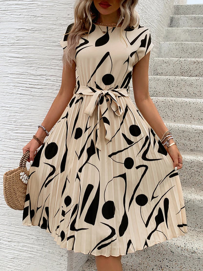 Allaine | Elegante geplisseerde midi-jurk met tailleceintuur