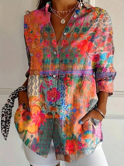 Annika | Kleurrijke blouse met speelse print