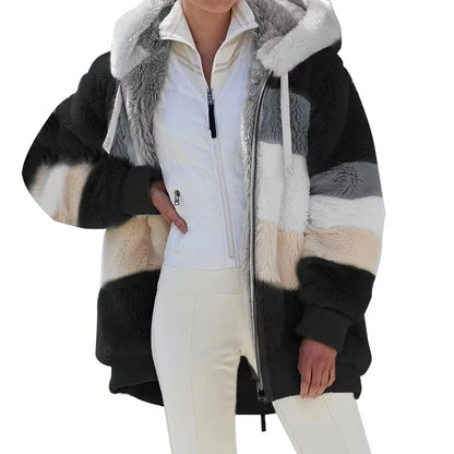 Hazel | Oversized jas met capuchon, zakken en ritssluiting