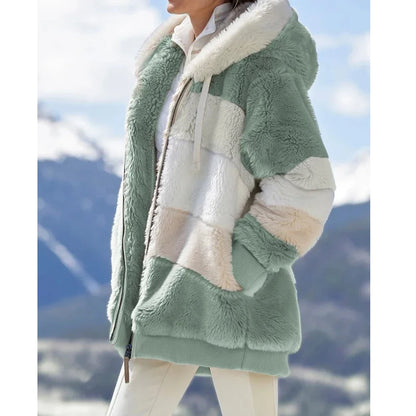 Hazel | Oversized jas met capuchon, zakken en ritssluiting