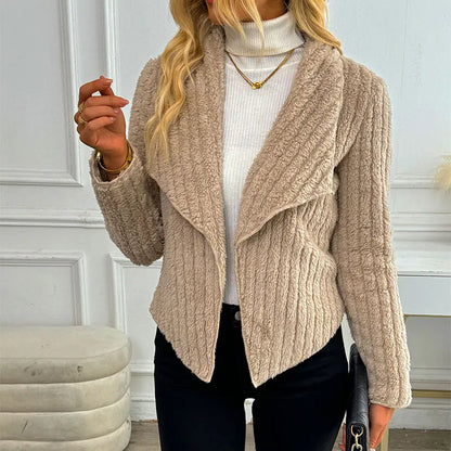 Stina | Elegante, knusse vest