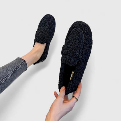 Solenne | Warme Slippers met Elegant Ontwerp