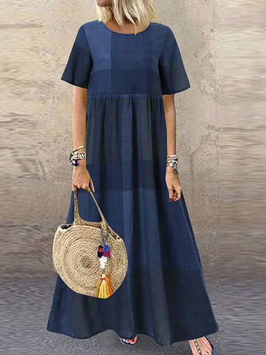 Shena | Tijdloze maxi-jurk met geruite print