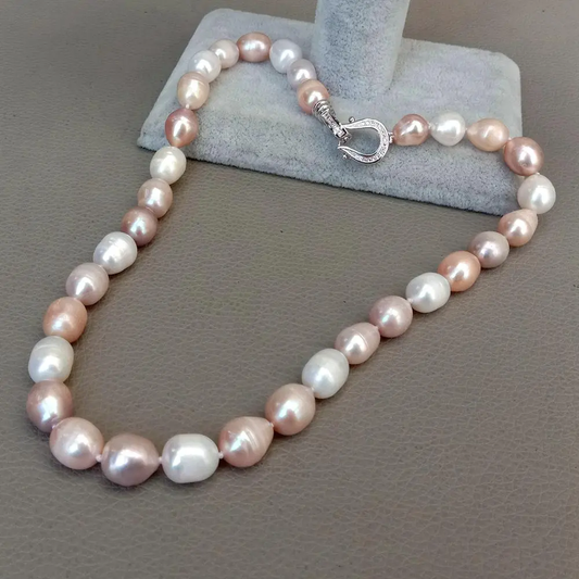 Collier met Kleurrijke Parels