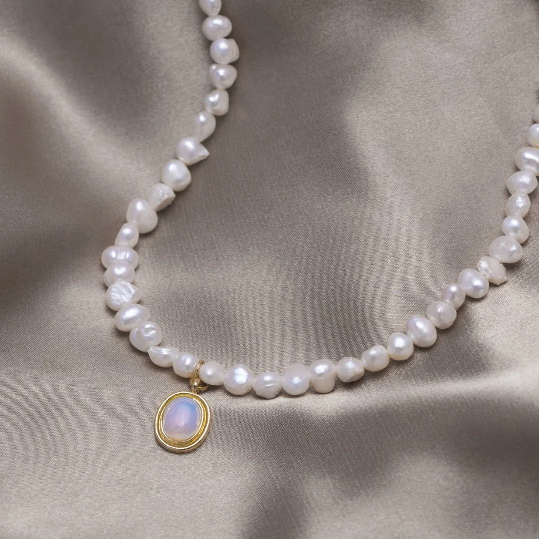 Kralenketting met Maansteen in Goud